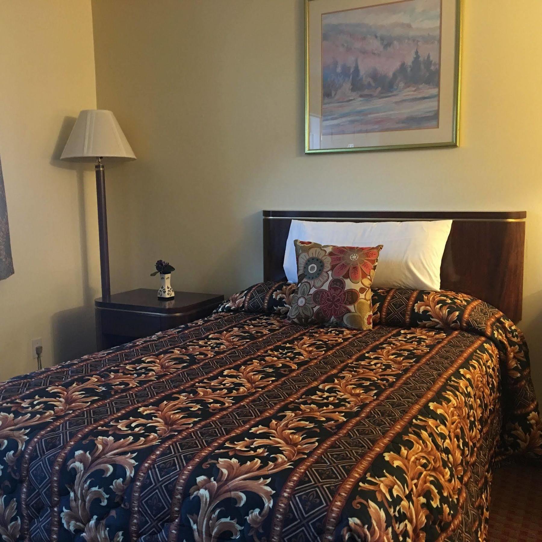 Maple Leaf Motel New Milford Екстериор снимка